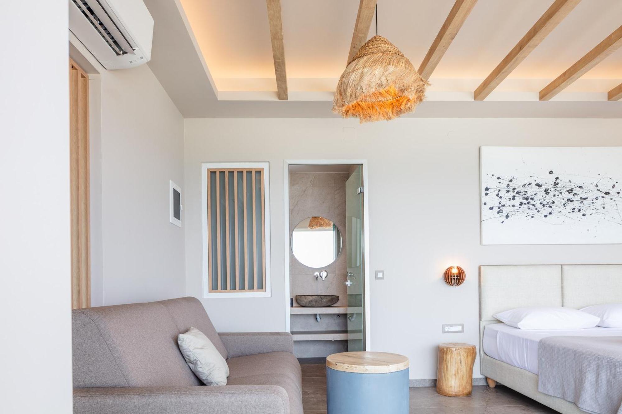 Skipper Beachfront Suites Chersonissos Buitenkant foto