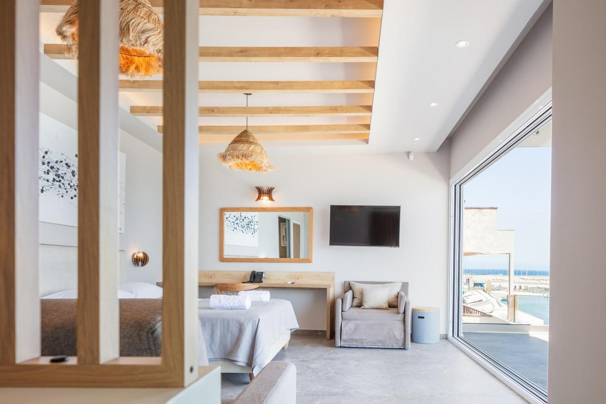 Skipper Beachfront Suites Chersonissos Buitenkant foto